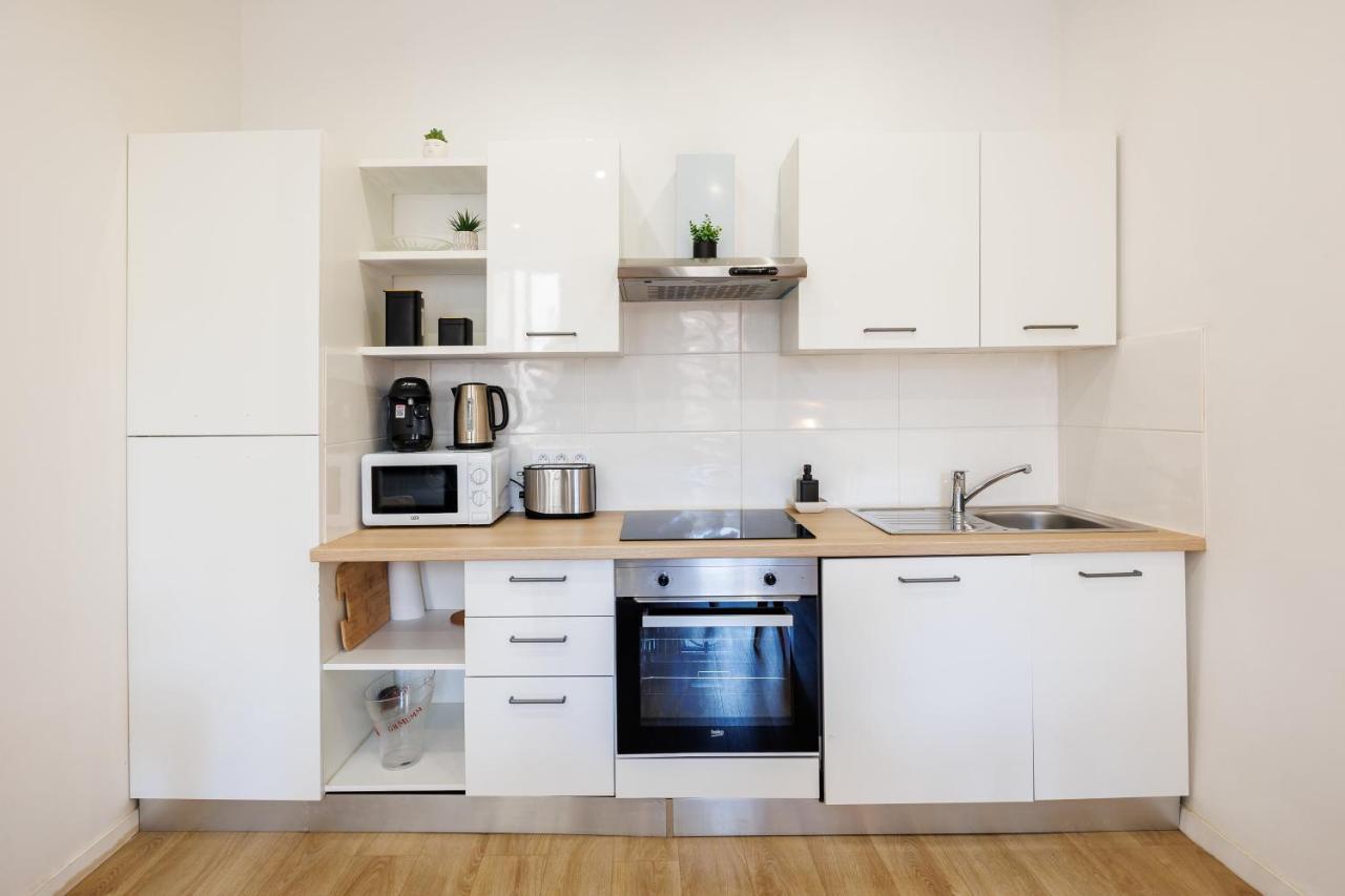 Apartment 15 Minutes Du Vieux Port, Confort Et Espace Au Calme Du Palais Longchamp *