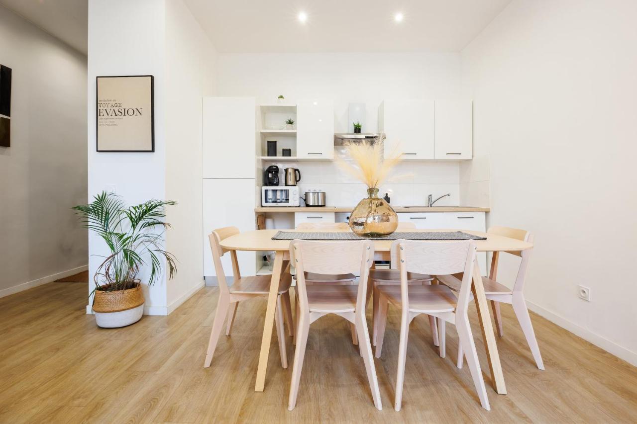 15 Minutes Du Vieux Port, Confort Et Espace Au Calme Du Palais Longchamp Apartment Marseille